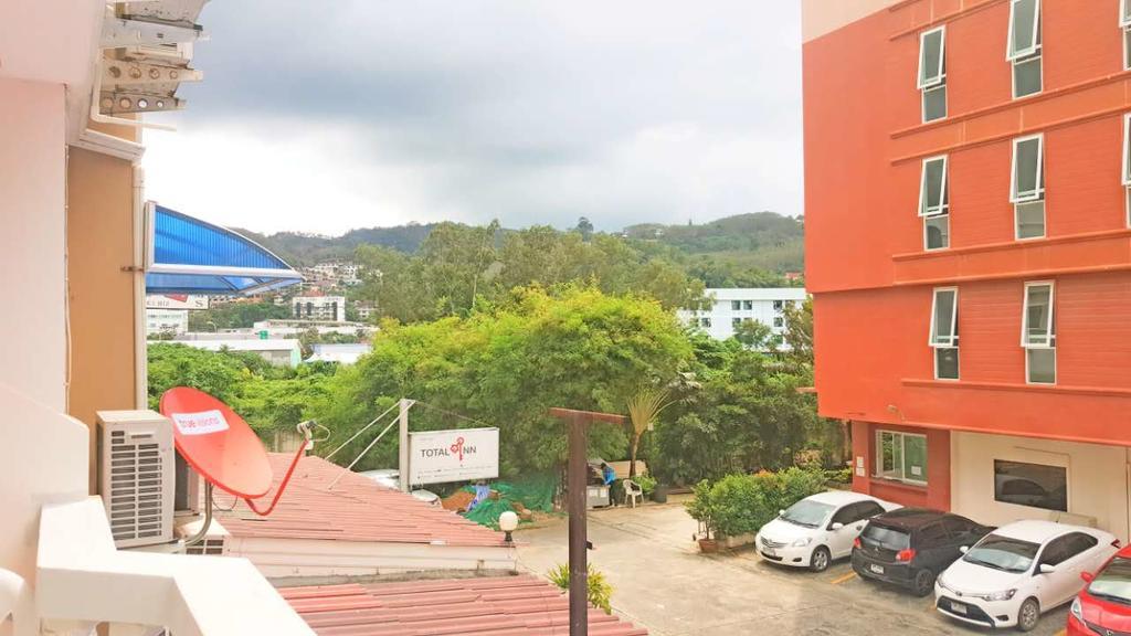 The Galiness International Backpacker Hostel Phuket Patong Exterior photo
