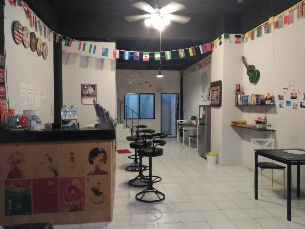 The Galiness International Backpacker Hostel Phuket Patong Exterior photo