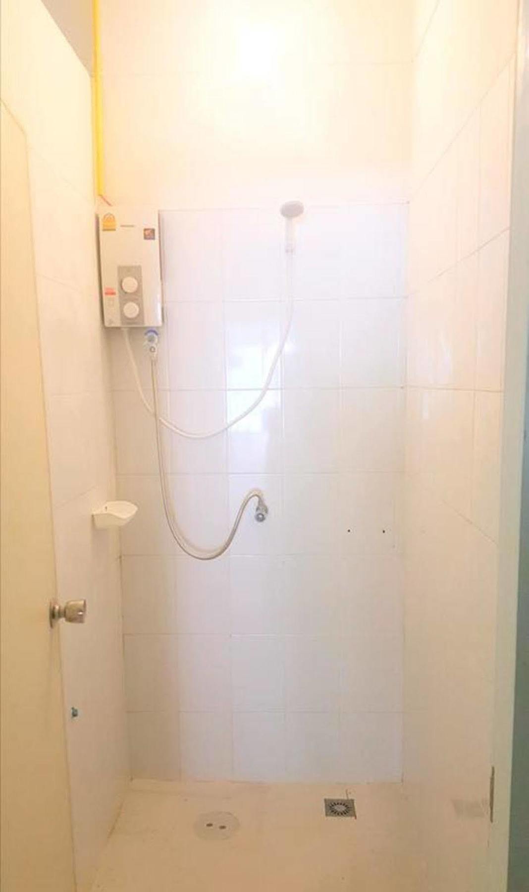The Galiness International Backpacker Hostel Phuket Patong Exterior photo